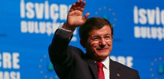 Davos'ta Davutoğlu rüzgarı esti