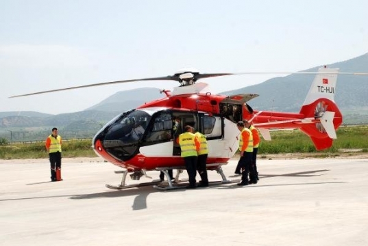 15 Günlük Bebek Hava Ambulansıyla Sevk Edildi