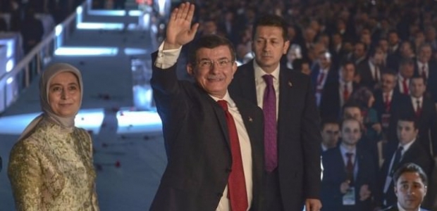 Davutoğlu'ndan muhalefete hodri meydan