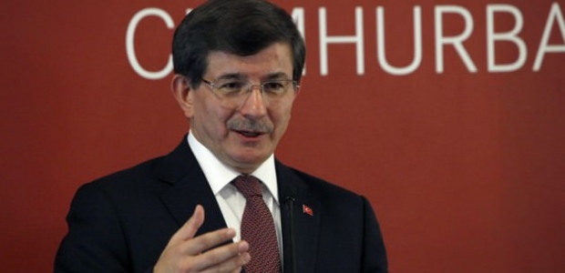 AP Başkanı Schulz Başbakan Davutoğlu'nu aradı