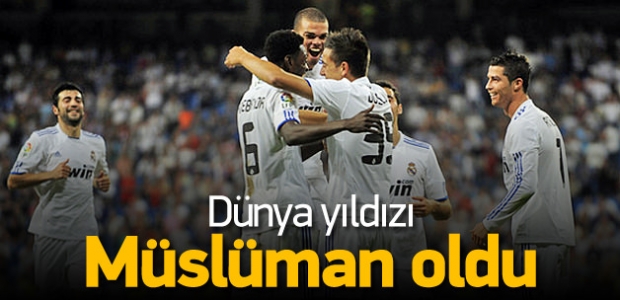 Adebayor Müslüman oldu