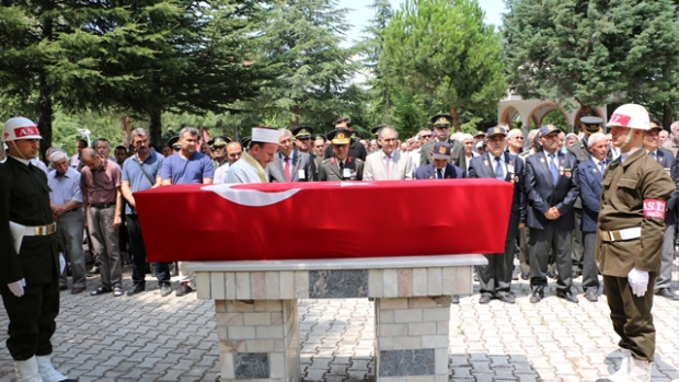 ​KORE GAZİSİ SON YOLCULUĞUNA UĞURLANDI