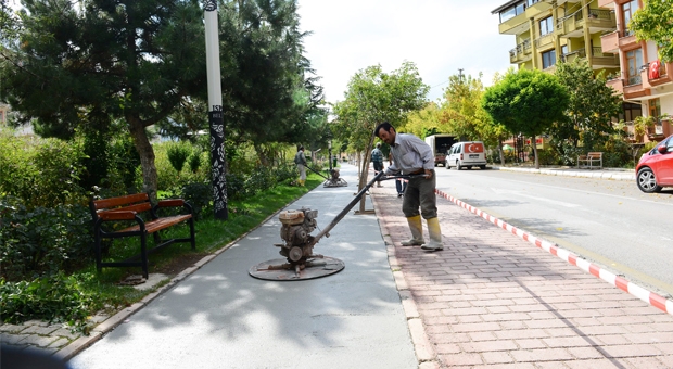 ​ÇAYBOYU VE ÇOCUK OYUN ALANLARI  KAUÇUK ZEMİN İLE KAPLANACAK