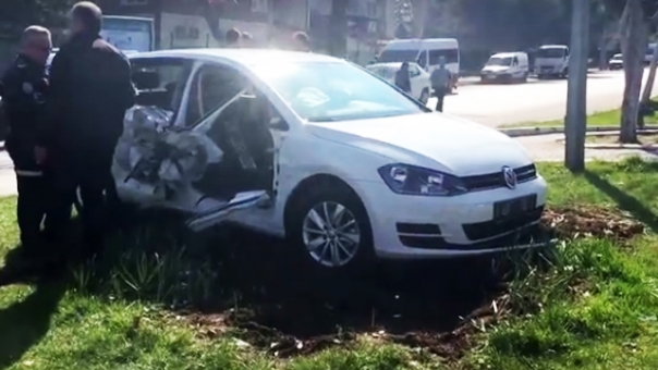 Isparta'da Aşırı Hız Sonucu  Trafik Kazası 