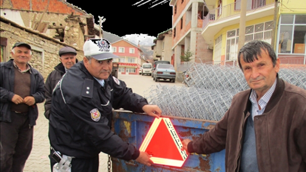 Bölge Trafikten Isparta'da “Tarım Araçlarının Güvenli Kullanımı Projesi”