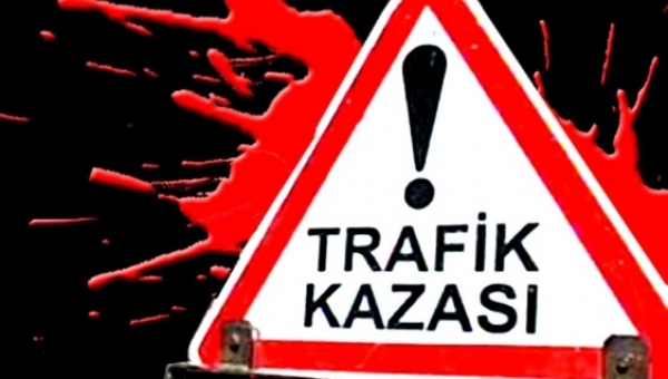 Isparta'da Trafik Kazası Otomobil Yoldan Çıktı