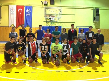 Isparta Gençliği Spor Yapıyor