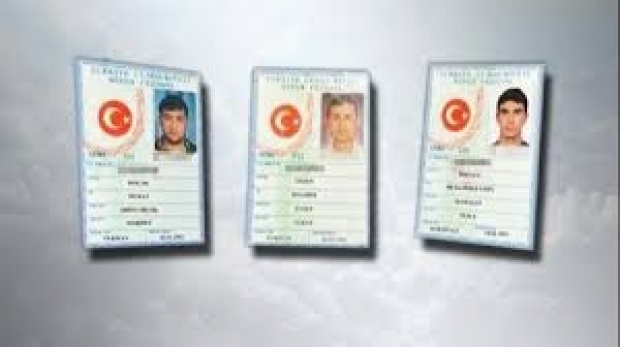 5 AYDIR GEÇERSİZ KİMLİK KULLANIYORLAR