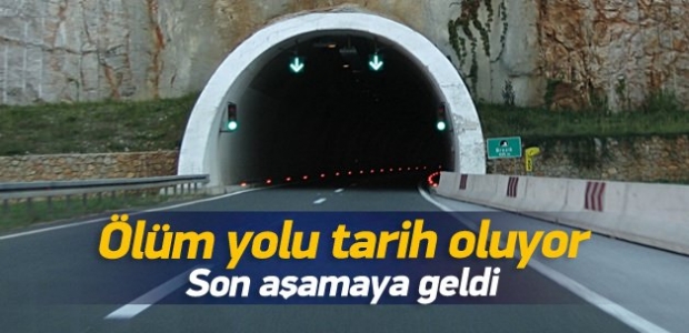 Ölüm yolu tarih oluyor