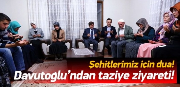 Davutoğlu'ndan şehidin evine taziye ziyareti