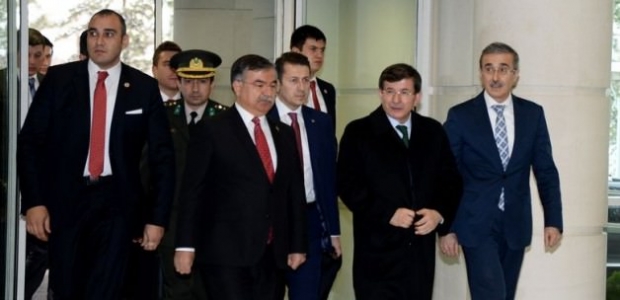 Davutoğlu: Hepimizi derinden etkiledi