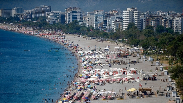 Antalya turizmde yüzde 17 büyüdü