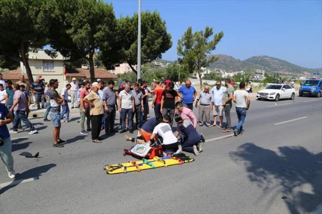 Antalya'da otomobil ile motosiklet çarpıştı: 1 ölü