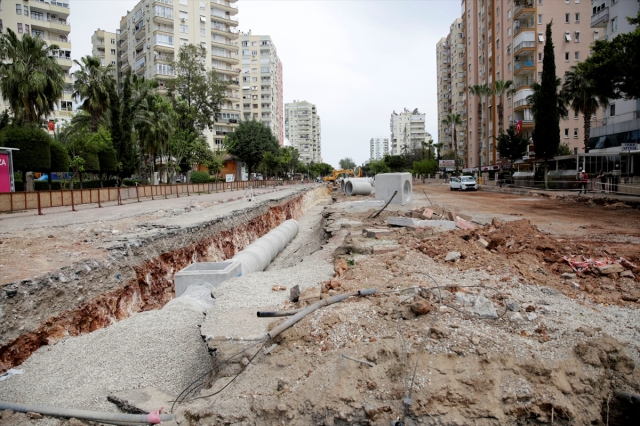 Antalya'da raylı sistem çalışmaları