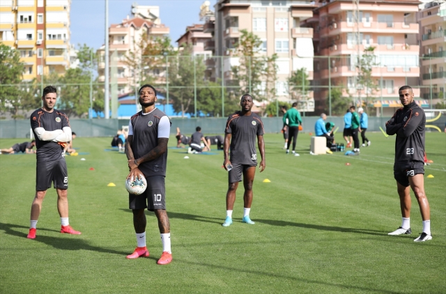 Aytemiz Alanyaspor, hazırlıklarını sürdürdü