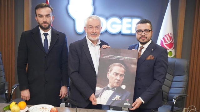 BAŞKAN BAŞDEĞİRMEN: YENİ DÖNEMDE ŞEHRE DAHA DA GÜZEL HİZMETLER KAZANDIRACAĞIZ