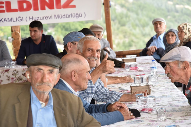 ​Eğirdir’de Dünya Yaşlılar Günü Etkinliği