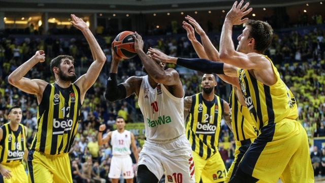 Fenerbahçe sahasında Bayern Münih'i 90-82 yendi