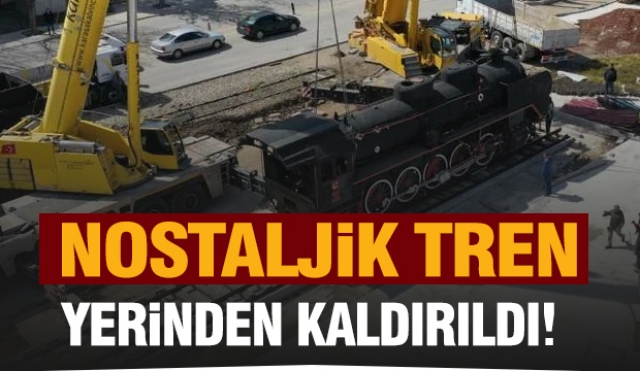 Isparta Gar'ı önünde bulunan buharlı lokomotif treni kaldırıldı