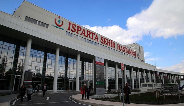 Isparta Şehir Hastanesi hasta kabulüne başladı