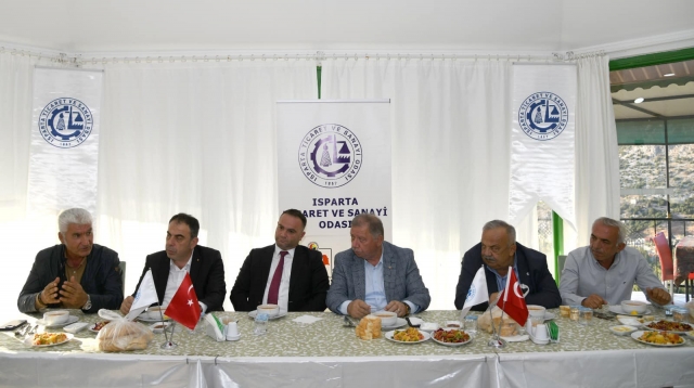 Isparta Ticaret ve Sanayi Odası (ITSO), Sütçüler'deki Üyeleriyle Buluştu