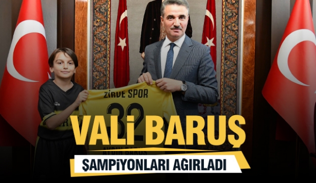 
Isparta Valisi Baruş, Şampiyon Takımı Ağırladı ve Tebrik Etti