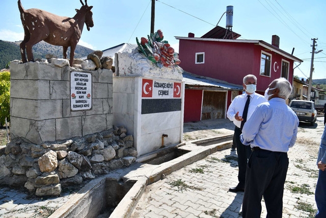 Isparta Valisi Seymenoğlu Özbahçe Köyünü Ziyaret Etti