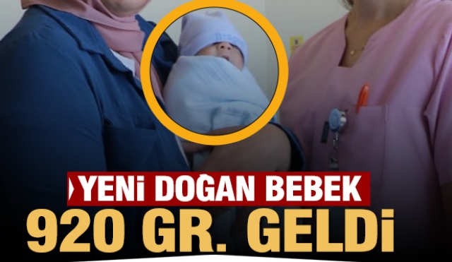 Isparta'da  920 gram doğan bebek hayata tutundu!