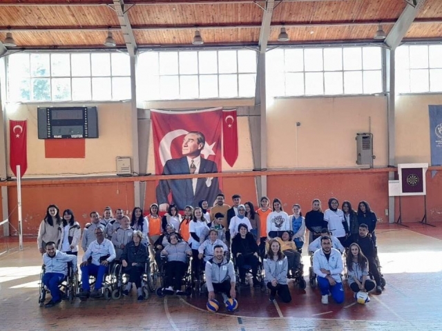 Isparta'da En Güzel Voleybol Maçı 