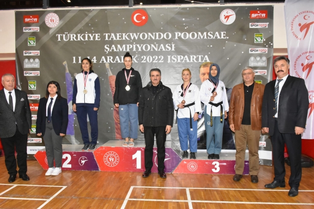 Isparta'da Taekwondo Poomsea Türkiye Şampiyonası 