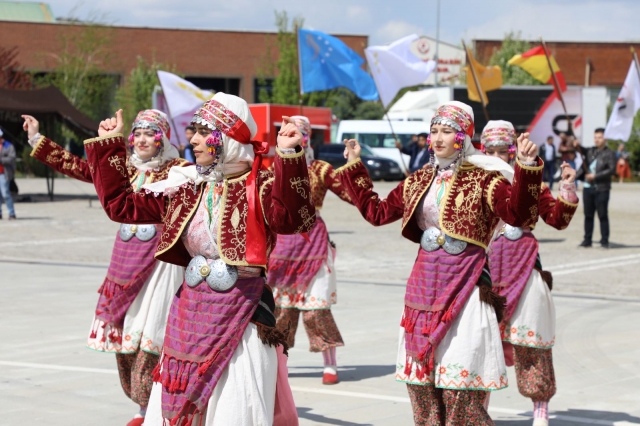 Isparta'da Türk Dünyası ve Birlik Günü Kutlandı