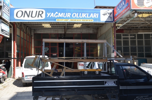 Isparta'nın Güvenilir Çözüm Adresi: Onur Yağmur Olukları!