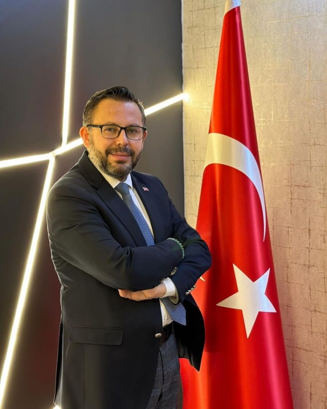 Mustafa Başar, Isparta Eğitime Destek Platformu Başkanlığı'ndan Ayrıldı