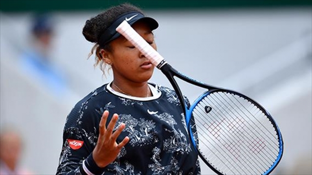 Osaka WTA Finalleri'nden çekildi