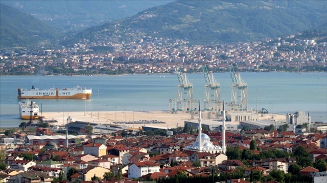 Sanayi kenti ihracatta 10 milyar dolara ulaştı