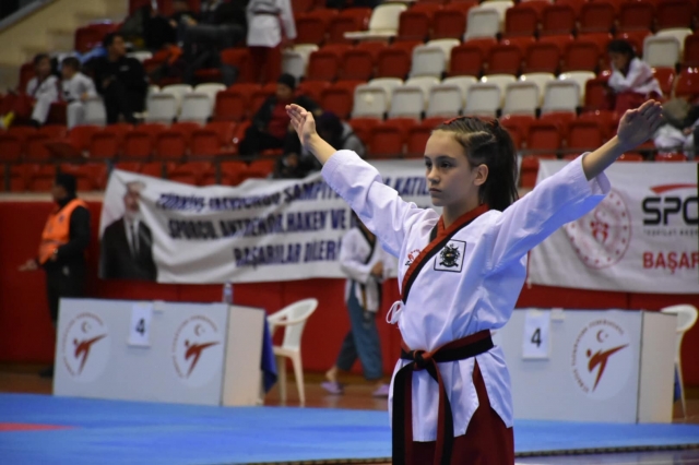 TAEKWONDO’NUN KALBİ ISPARTA’DA ATIYOR 