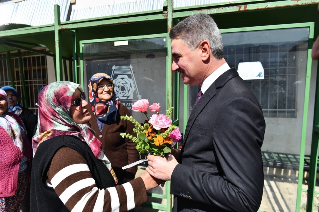 "Vali Baruş, Aksu ve Köylerini Ziyaret Etti