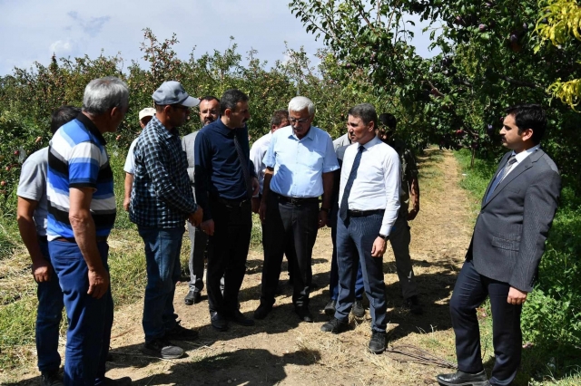 Vali Baruş: "Meyve Bahçelerini Doludan Korumak Mümkün"